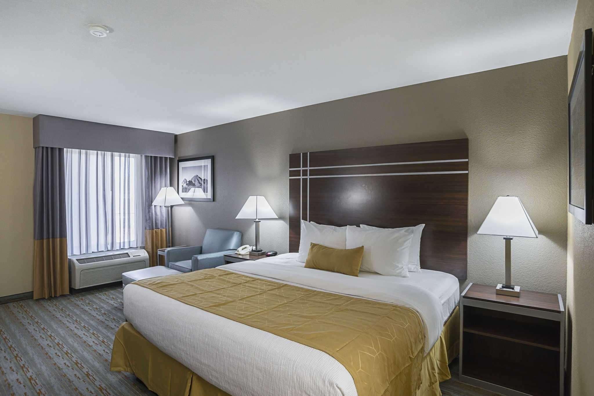 Quality Inn Phoenix North I-17 Экстерьер фото