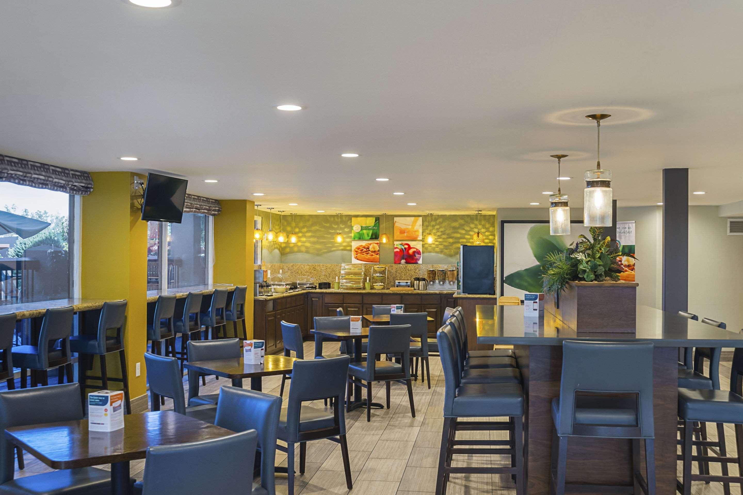 Quality Inn Phoenix North I-17 Экстерьер фото