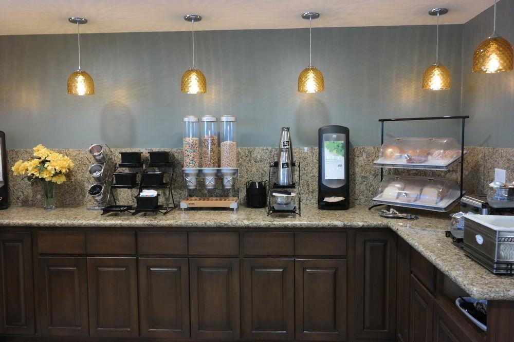 Quality Inn Phoenix North I-17 Экстерьер фото