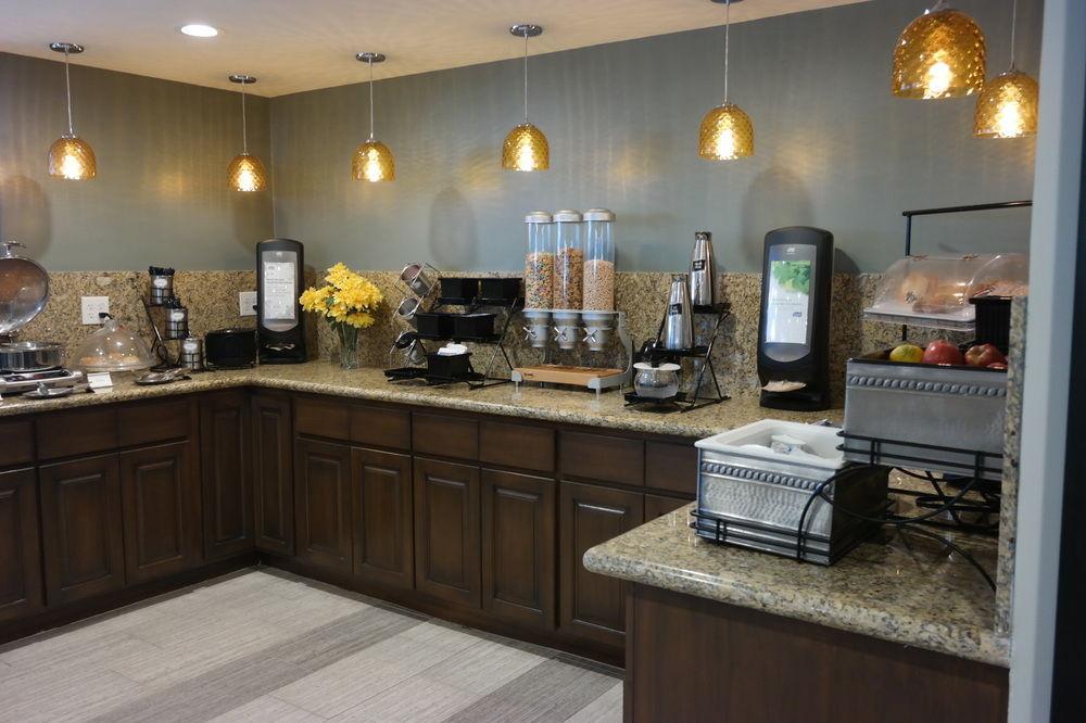Quality Inn Phoenix North I-17 Экстерьер фото