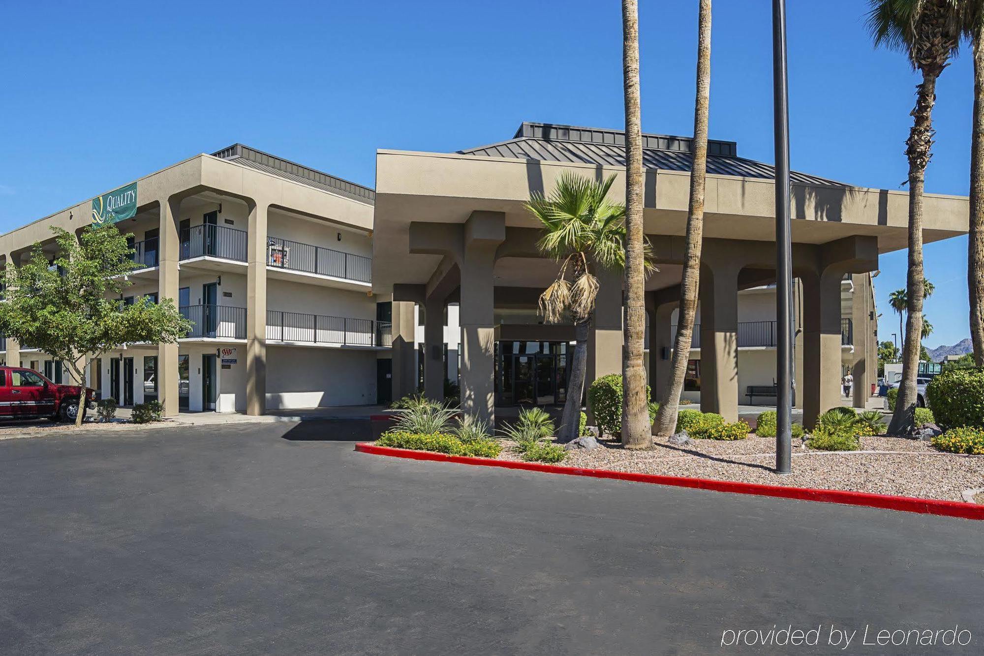 Quality Inn Phoenix North I-17 Экстерьер фото