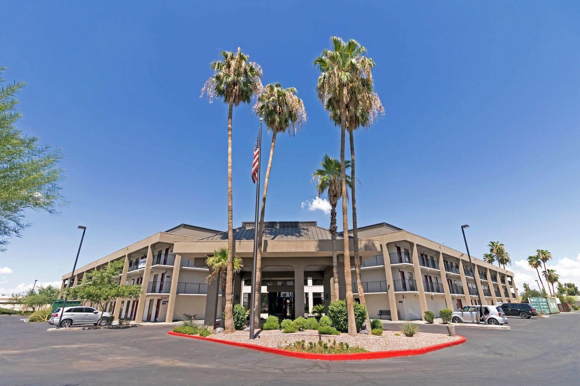 Quality Inn Phoenix North I-17 Экстерьер фото